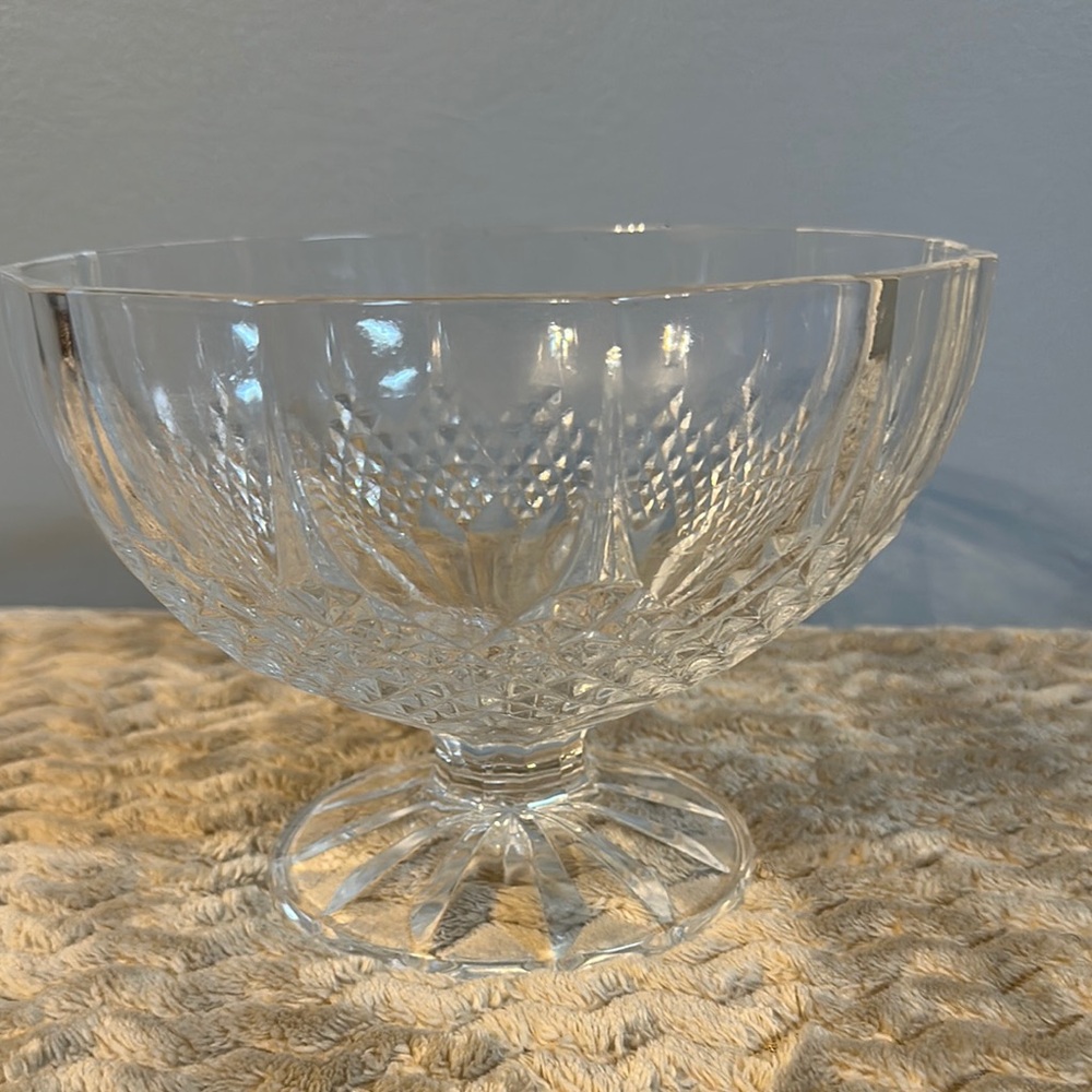 Elegant Glass Pedestal Bowl